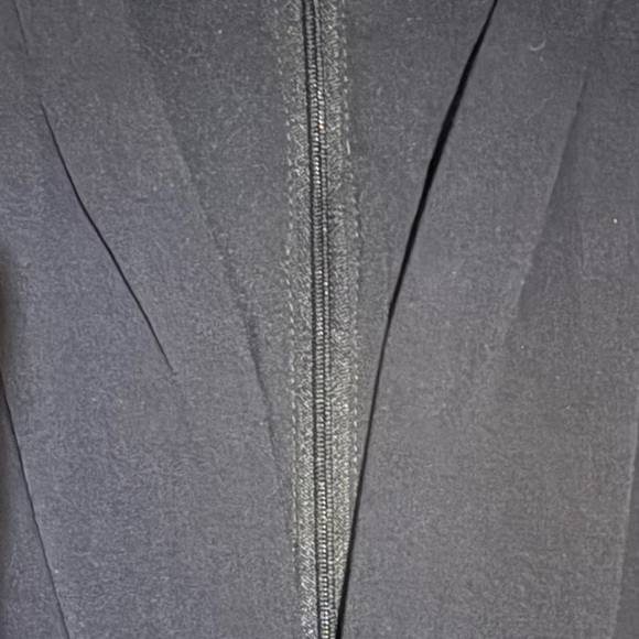 T Tahari Navy Sleeveless Pleated Dress - Picture 3 of 5